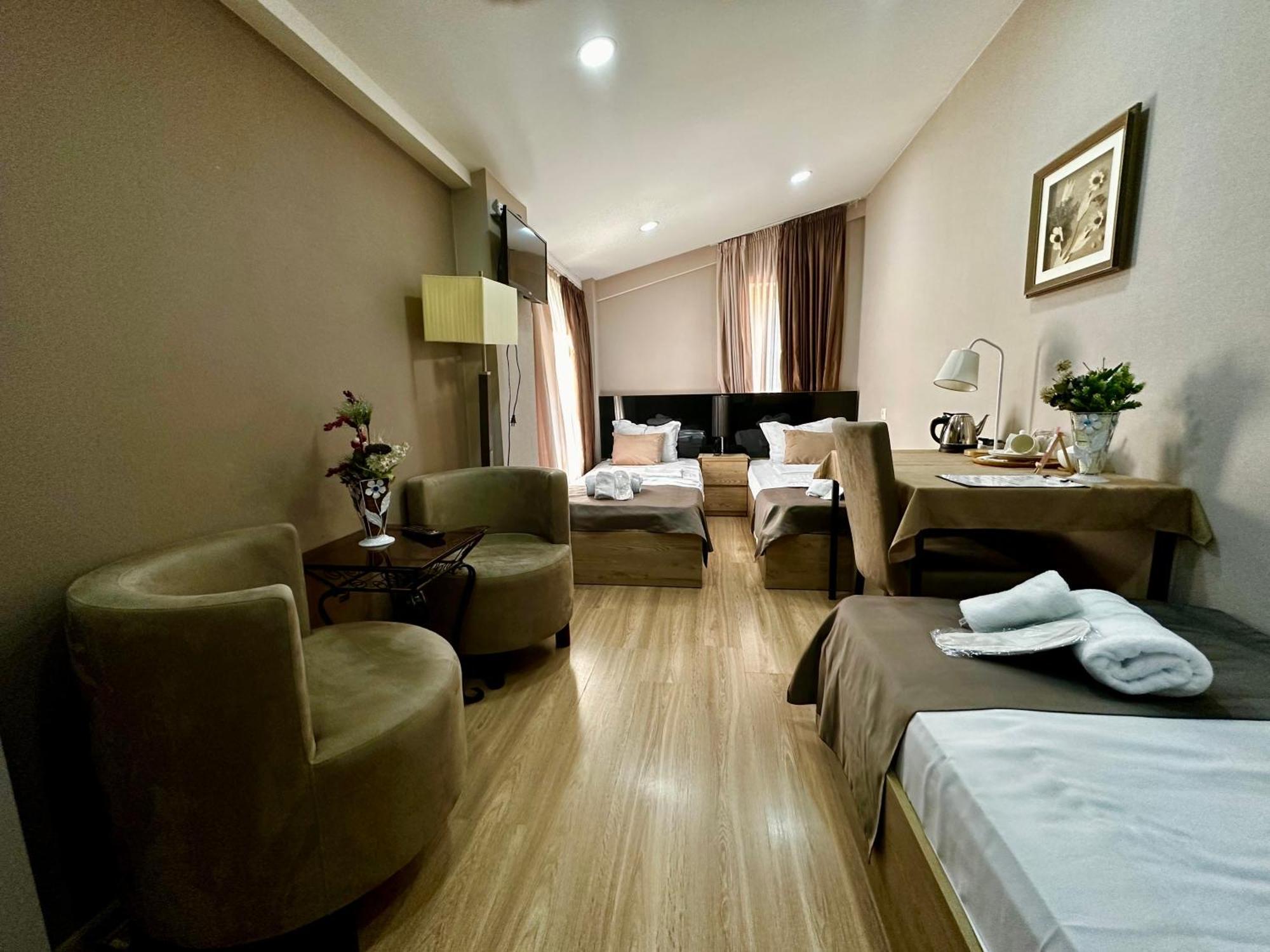 מלון Terrace Tbilisi Center מראה חיצוני תמונה